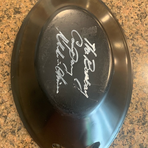 Vtg Bombay Company hand painted holiday metal bowl. 8 x 12 in approximately. - Picture 2 of 2